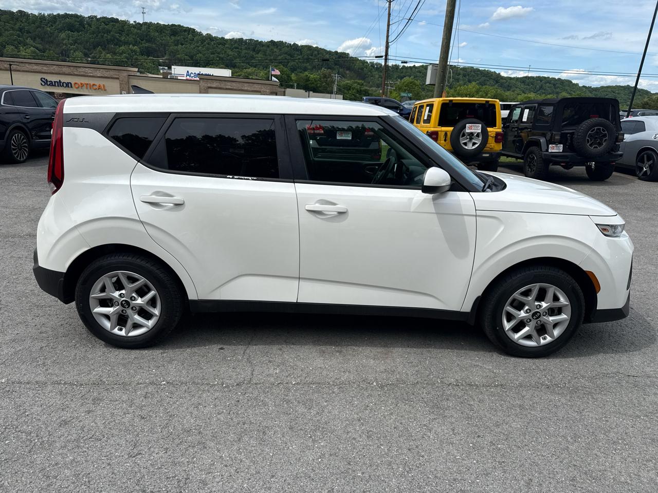 Kia Soul LX CVT 2020