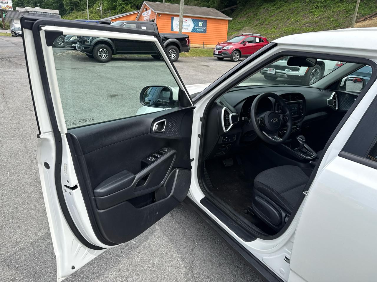 Kia Soul LX CVT 2020