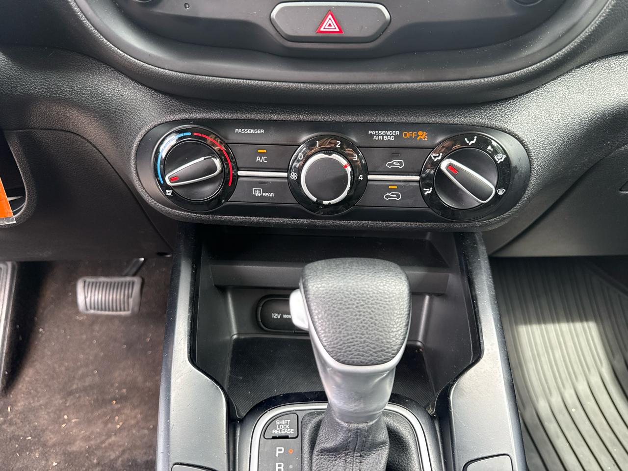 Kia Soul LX CVT 2020