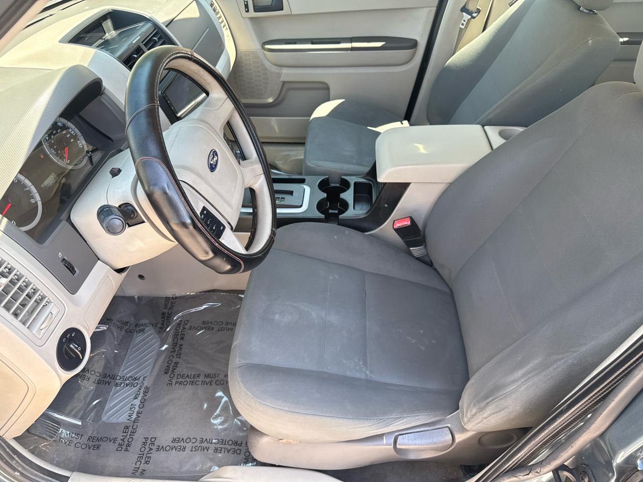 Ford Escape XLS FWD 2010