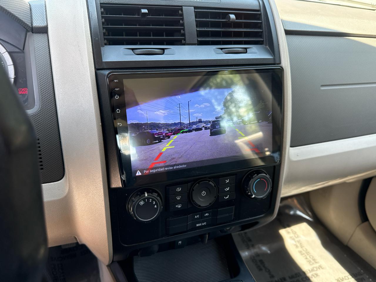 Ford Escape XLS FWD 2010