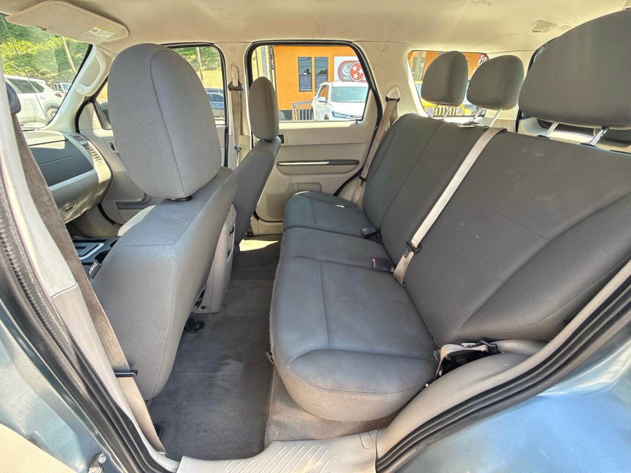 Ford Escape XLS FWD 2010