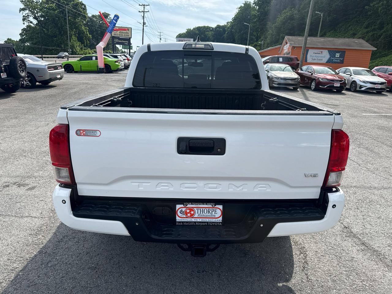 Toyota Tacoma SR5 Double Cab Long Bed V6 6AT 2WD 2017