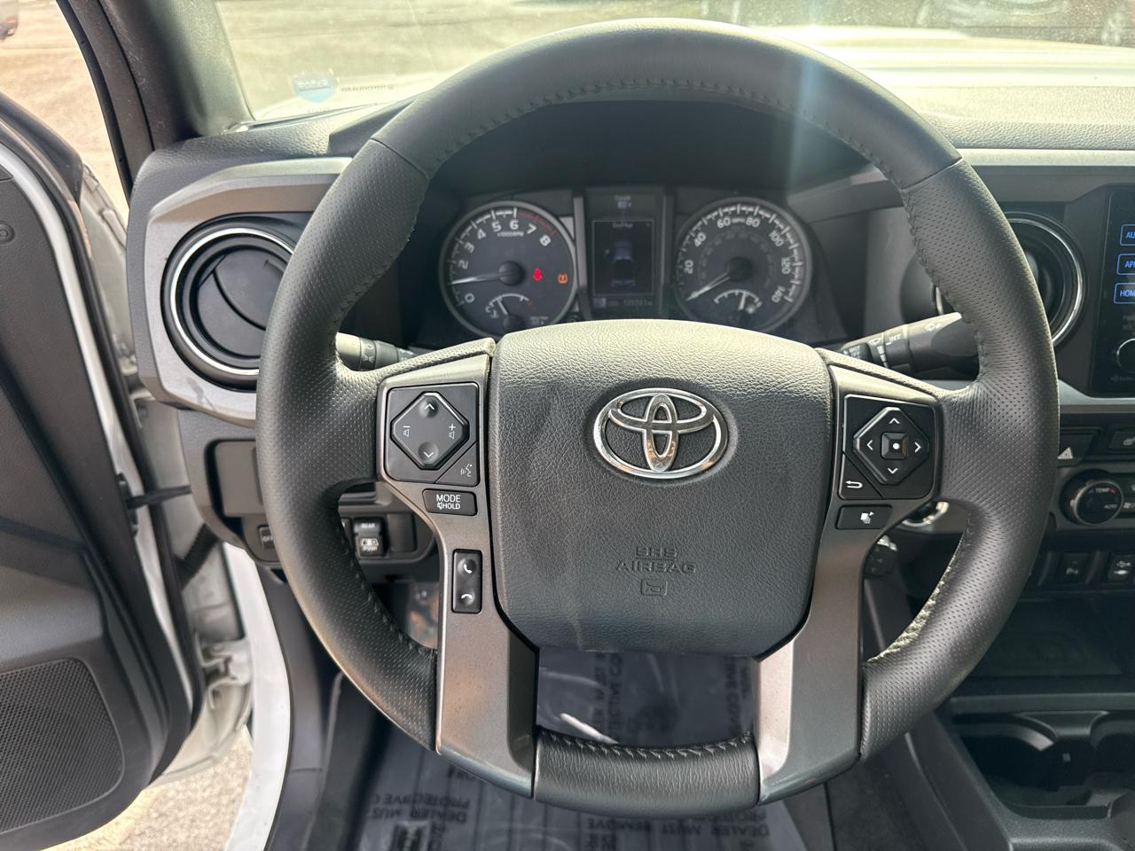 Toyota Tacoma SR5 Double Cab Long Bed V6 6AT 2WD 2017