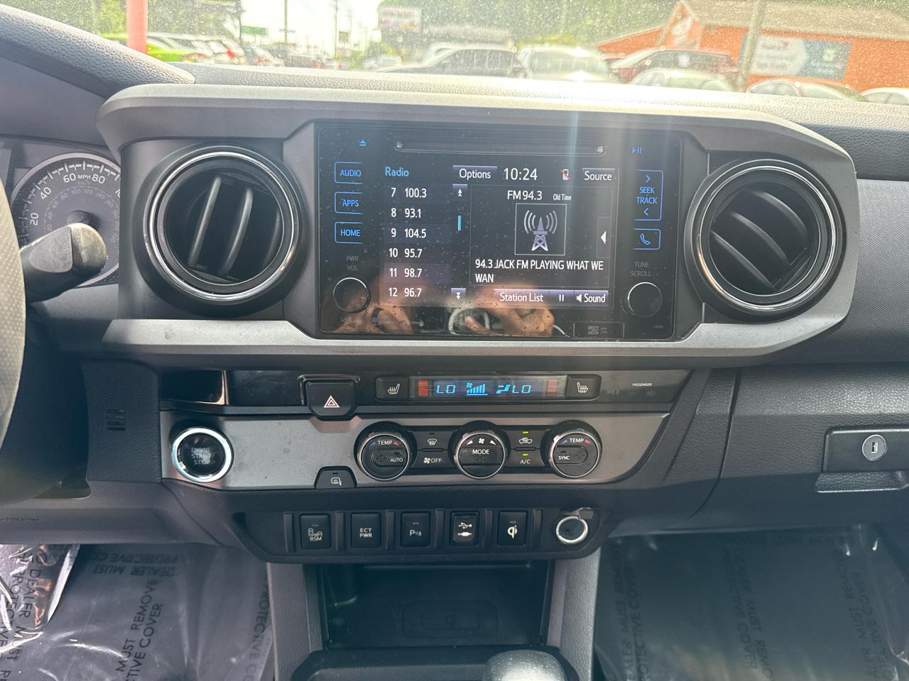 Toyota Tacoma SR5 Double Cab Long Bed V6 6AT 2WD 2017