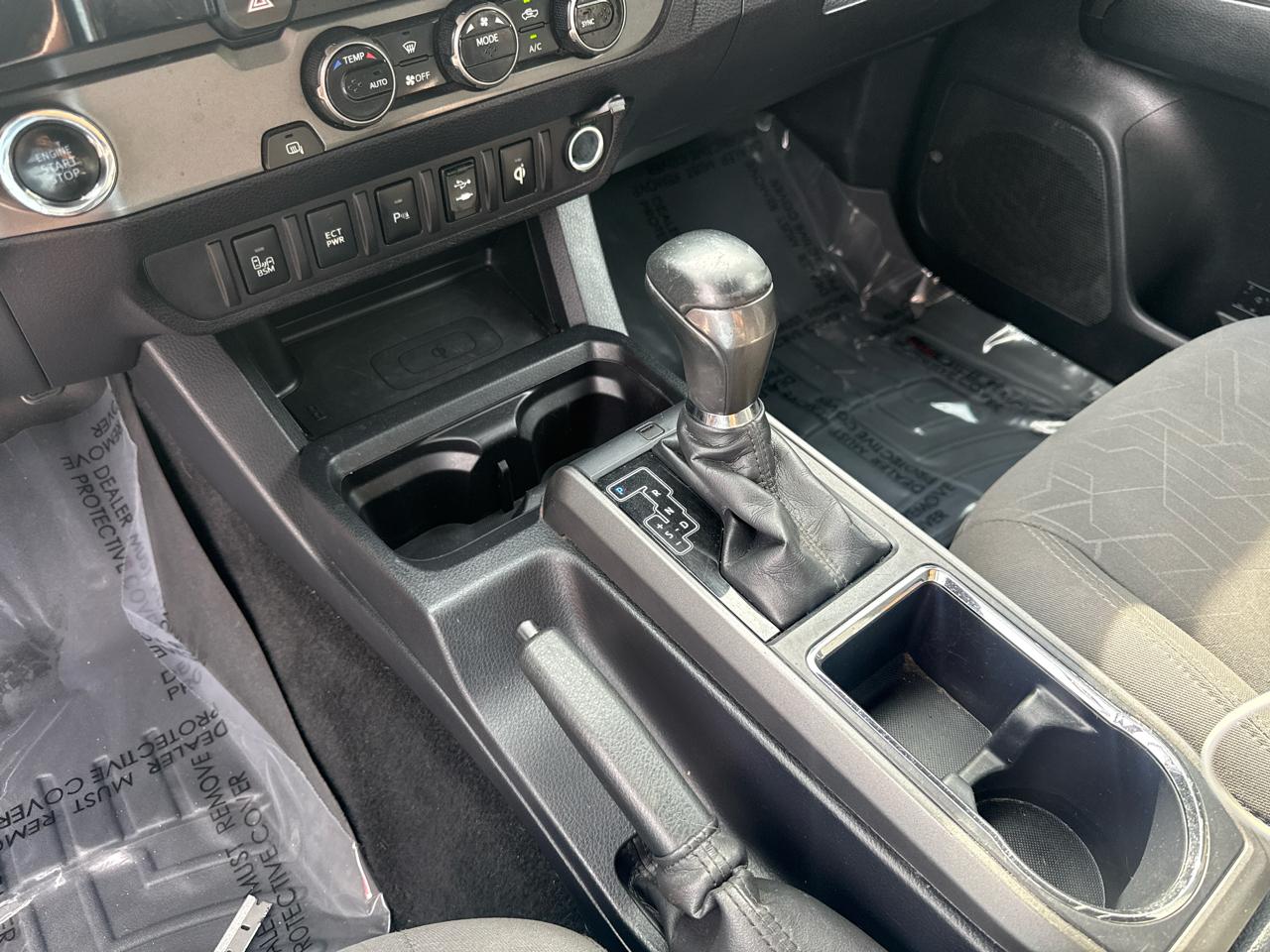 Toyota Tacoma SR5 Double Cab Long Bed V6 6AT 2WD 2017