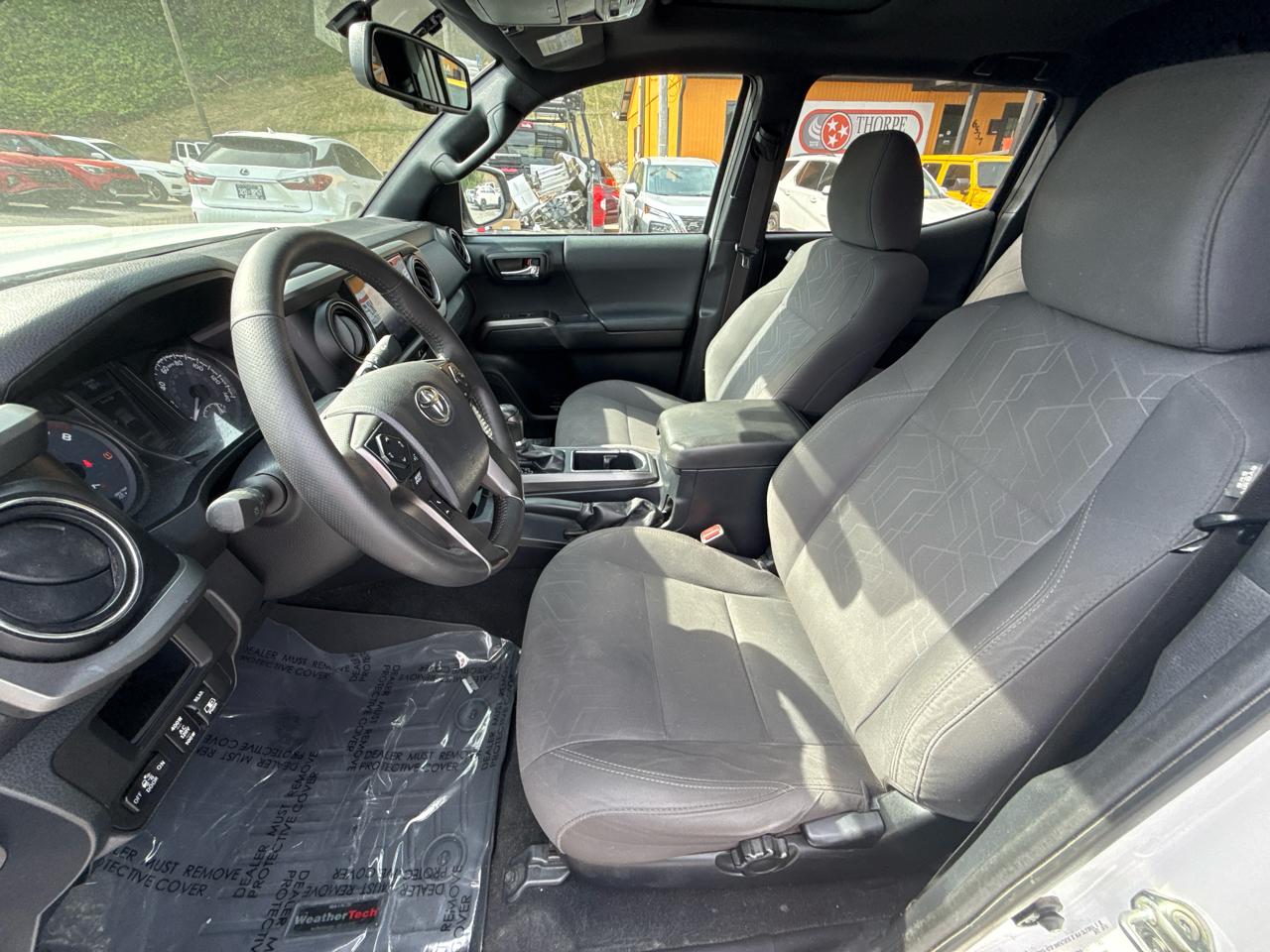 Toyota Tacoma SR5 Double Cab Long Bed V6 6AT 2WD 2017