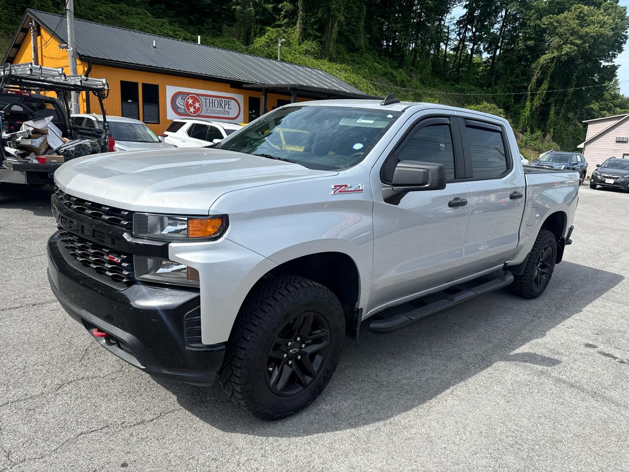 Chevrolet Silverado 1500 Custom Trail Boss Crew Cab Long Box 4WD 2021
