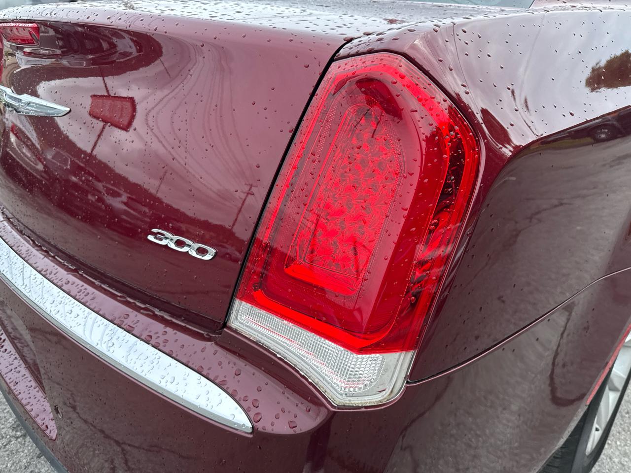 Chrysler 300 Limited RWD 2016