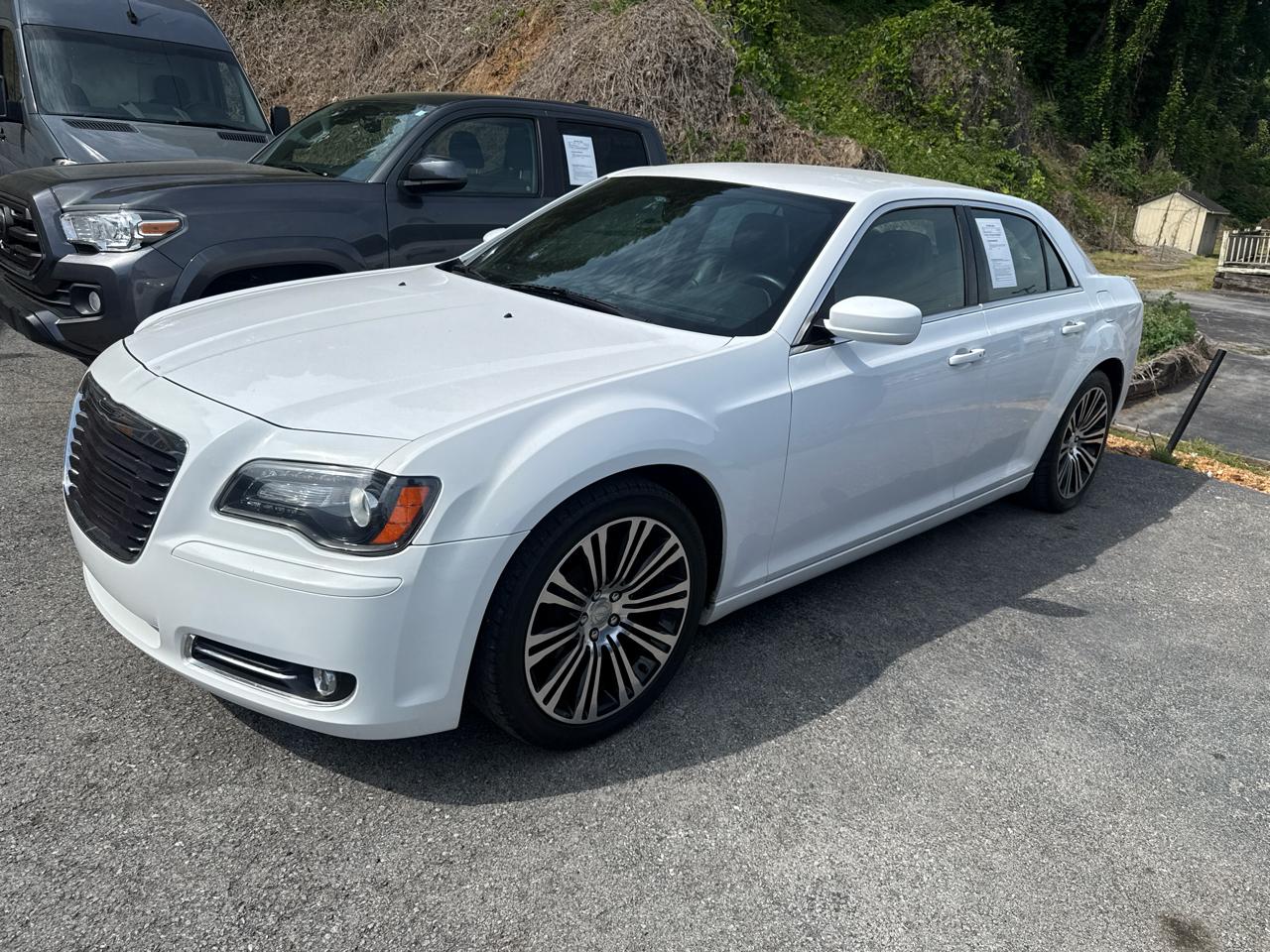 2014 Chrysler 300 S V6 RWD
