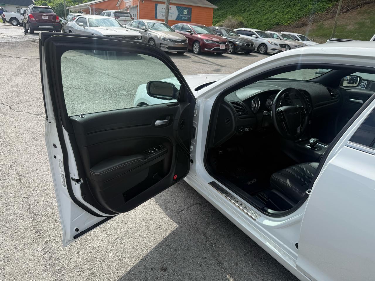 Chrysler 300 S V6 RWD 2014