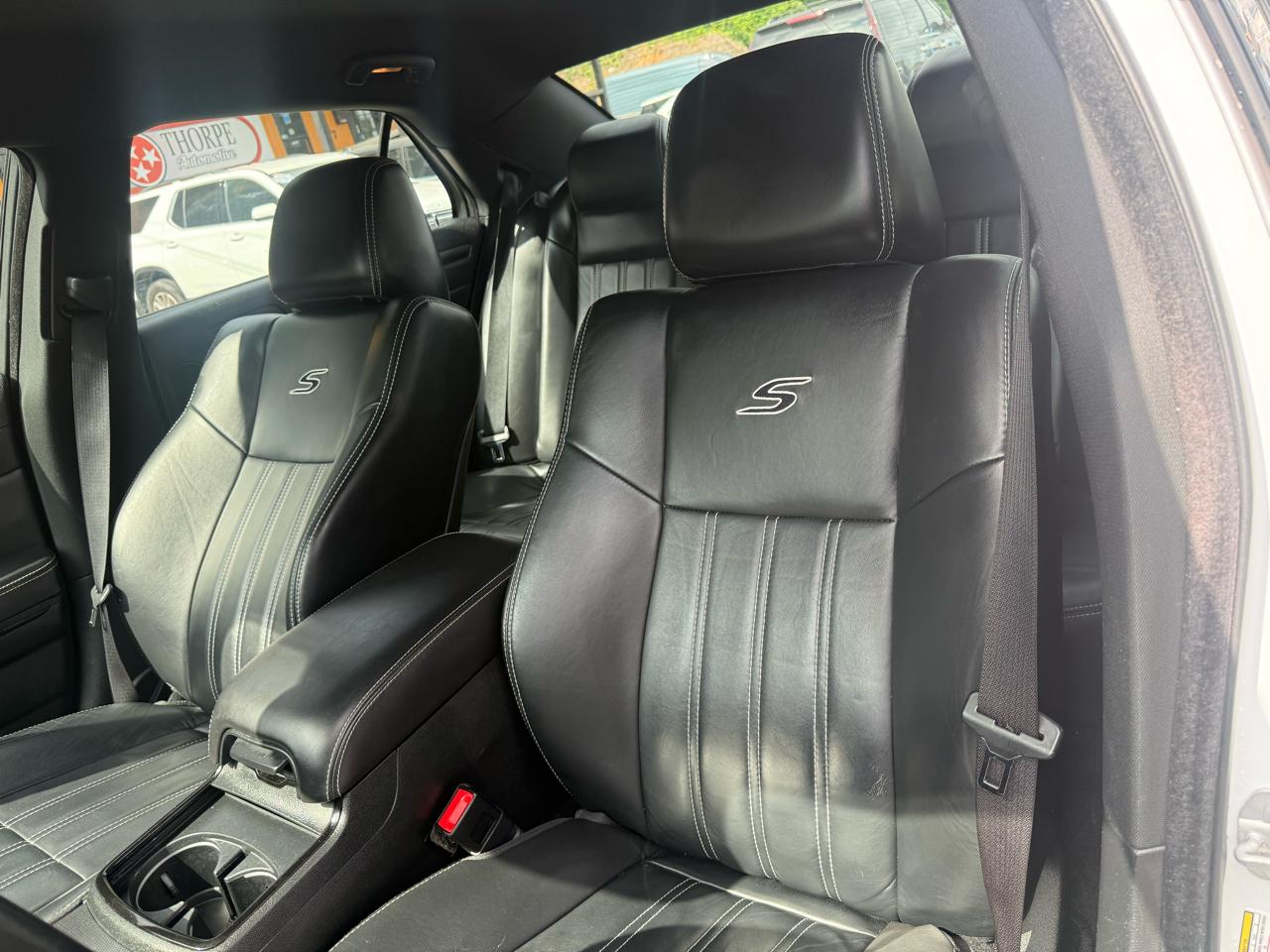 Chrysler 300 S V6 RWD 2014