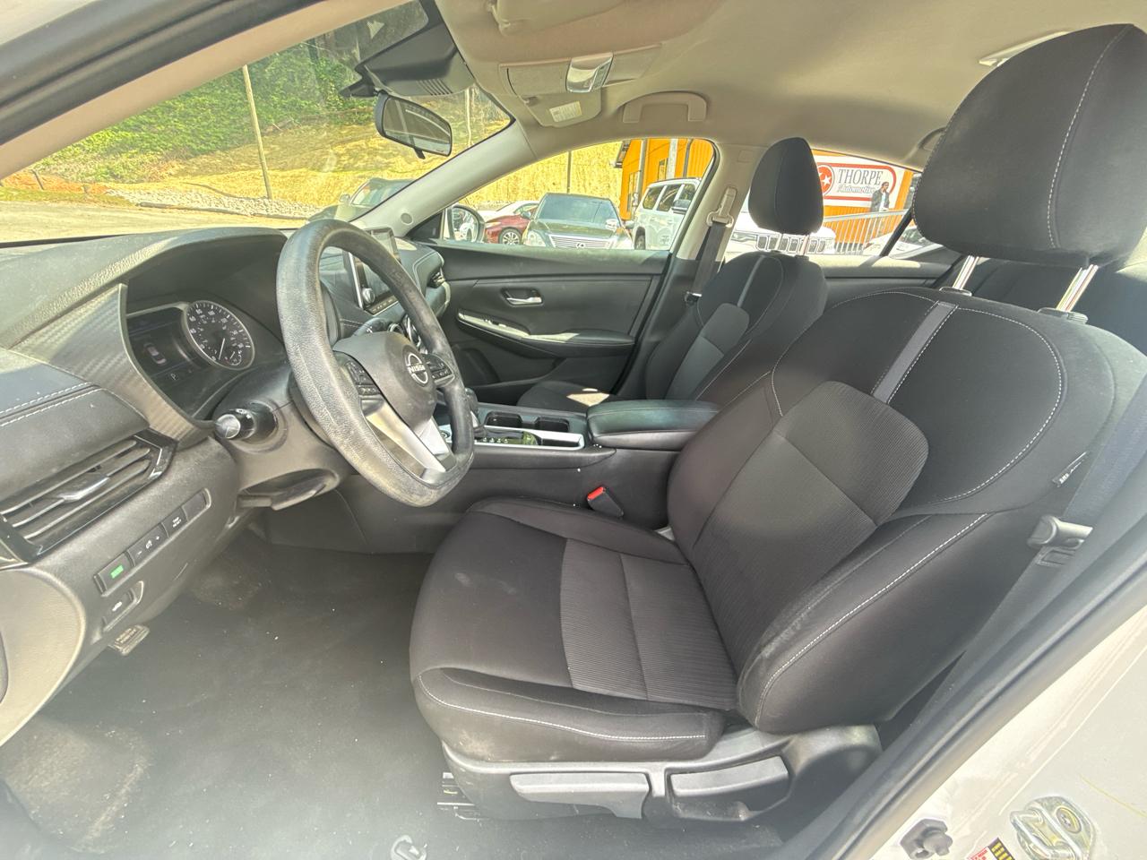 Nissan Sentra SV 2024