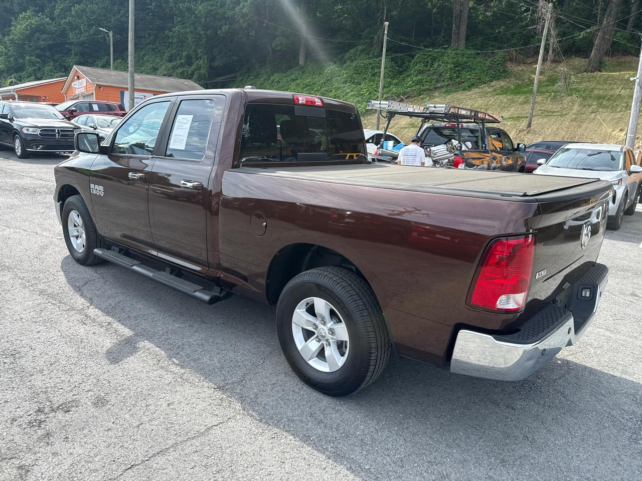 RAM 1500 SLT Quad Cab 2WD 2013