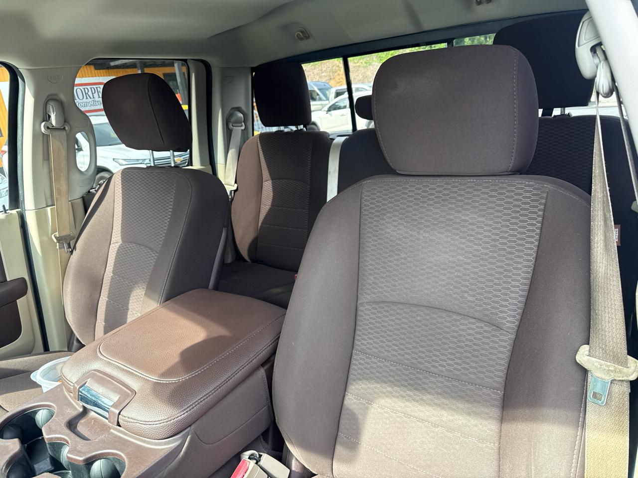 RAM 1500 SLT Quad Cab 2WD 2013