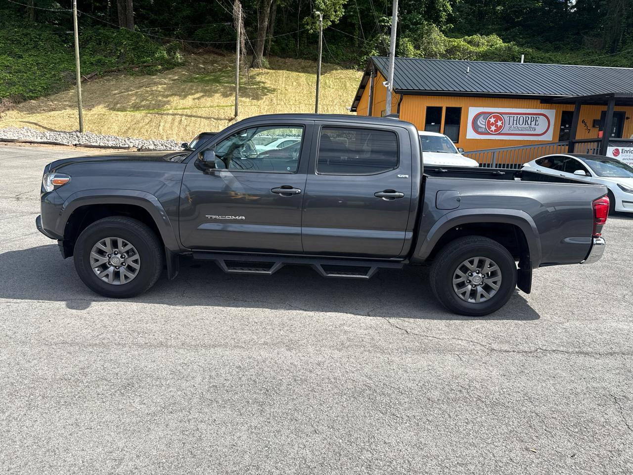 Toyota Tacoma SR5 Double Cab Long Bed V6 6AT 4WD 2019