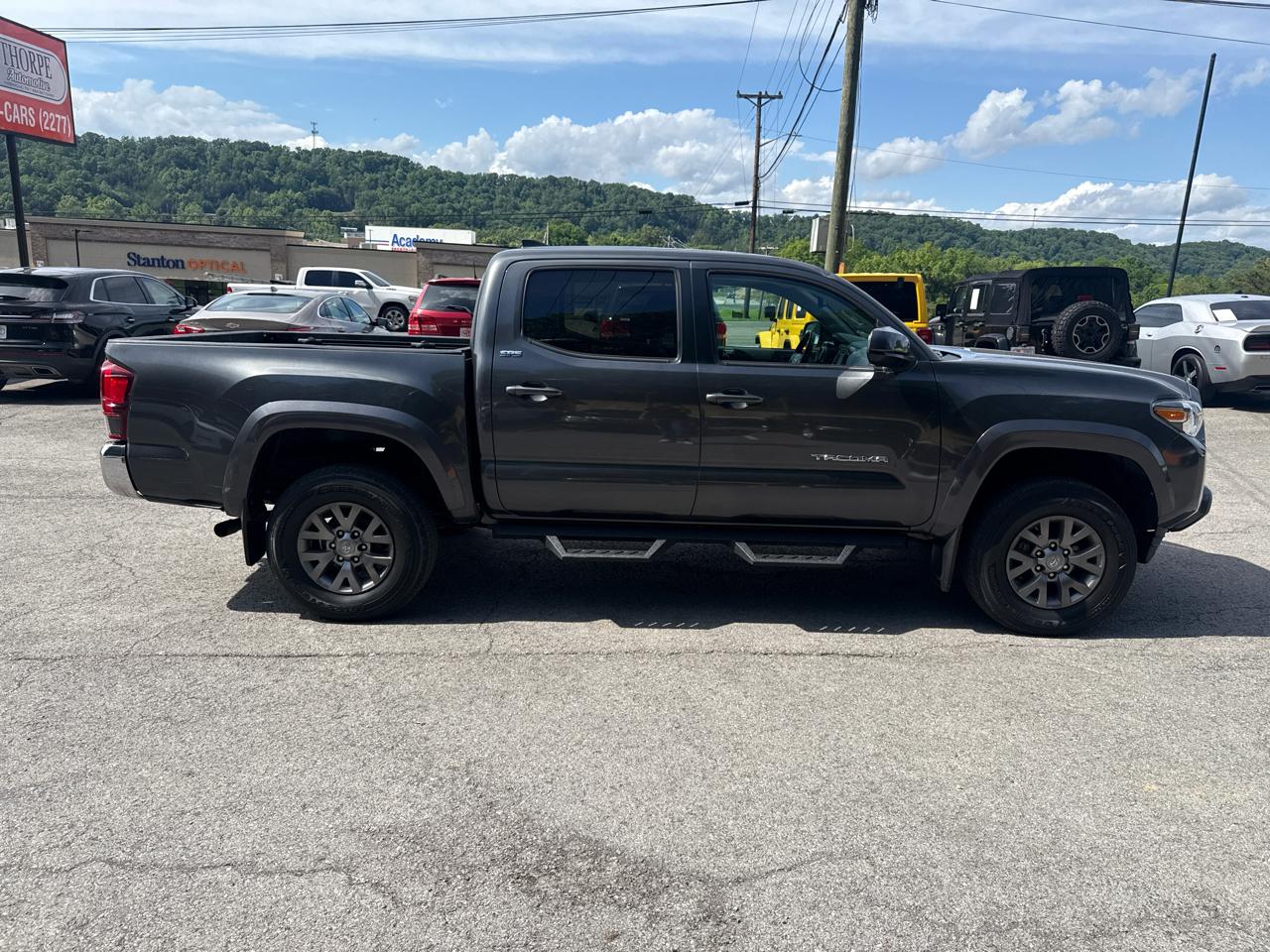 Toyota Tacoma SR5 Double Cab Long Bed V6 6AT 4WD 2019