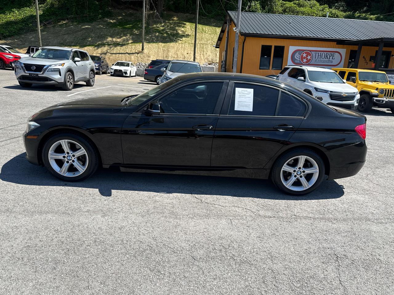 BMW 3-Series 328i Sedan 2013