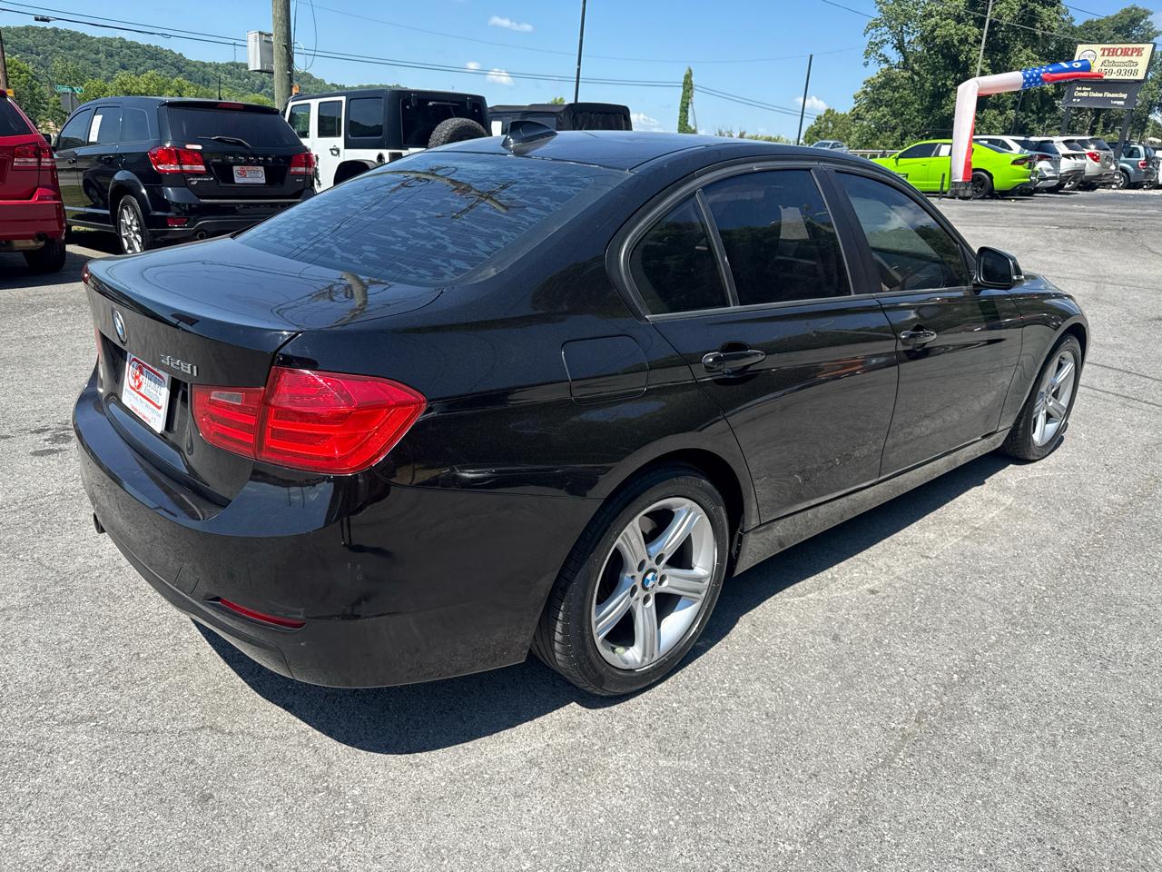 BMW 3-Series 328i Sedan 2013