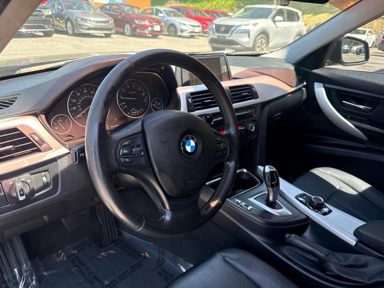 BMW 3-Series 328i Sedan 2013