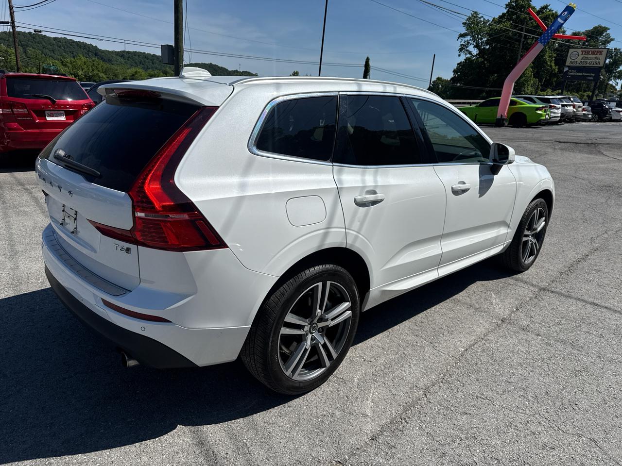 Volvo XC60 T6 Momentum AWD 2021