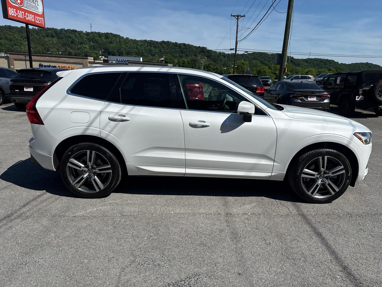 Volvo XC60 T6 Momentum AWD 2021