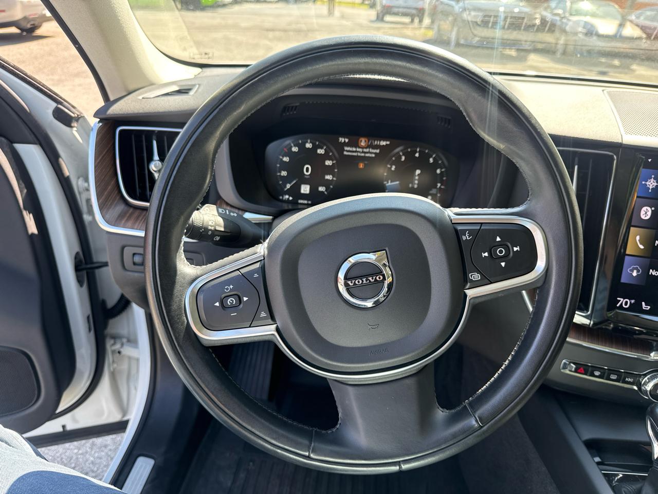 Volvo XC60 T6 Momentum AWD 2021