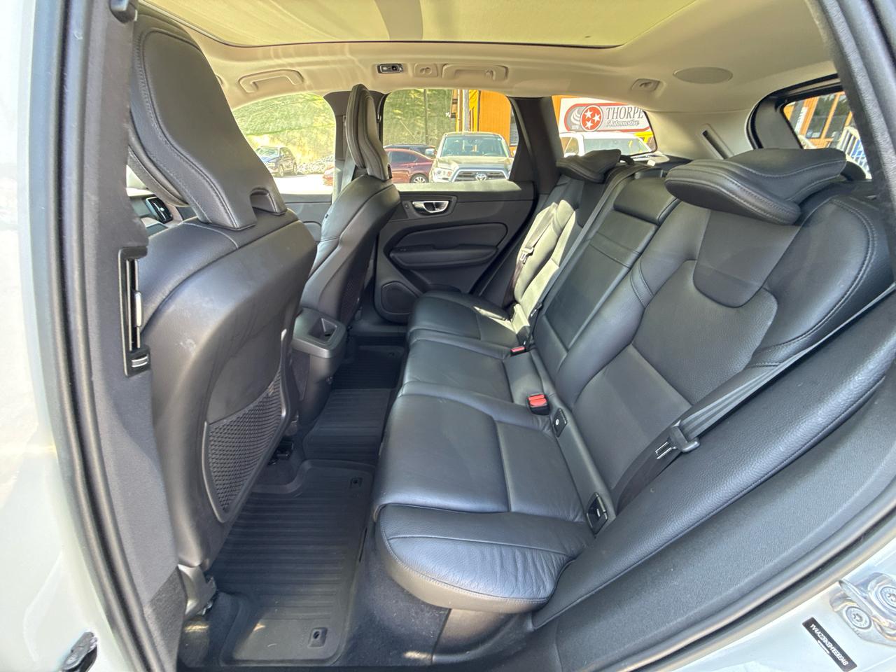 Volvo XC60 T6 Momentum AWD 2021