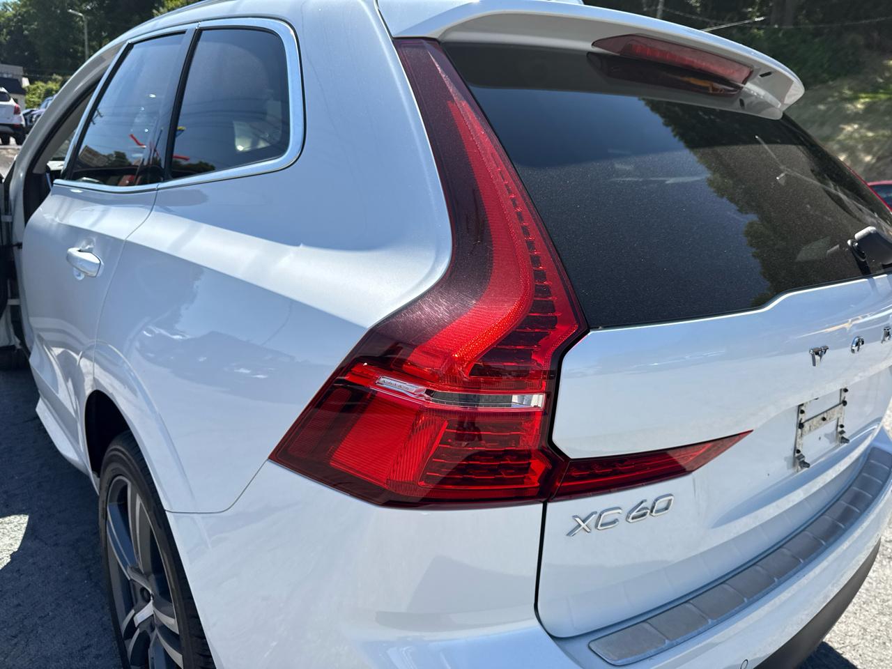 Volvo XC60 T6 Momentum AWD 2021