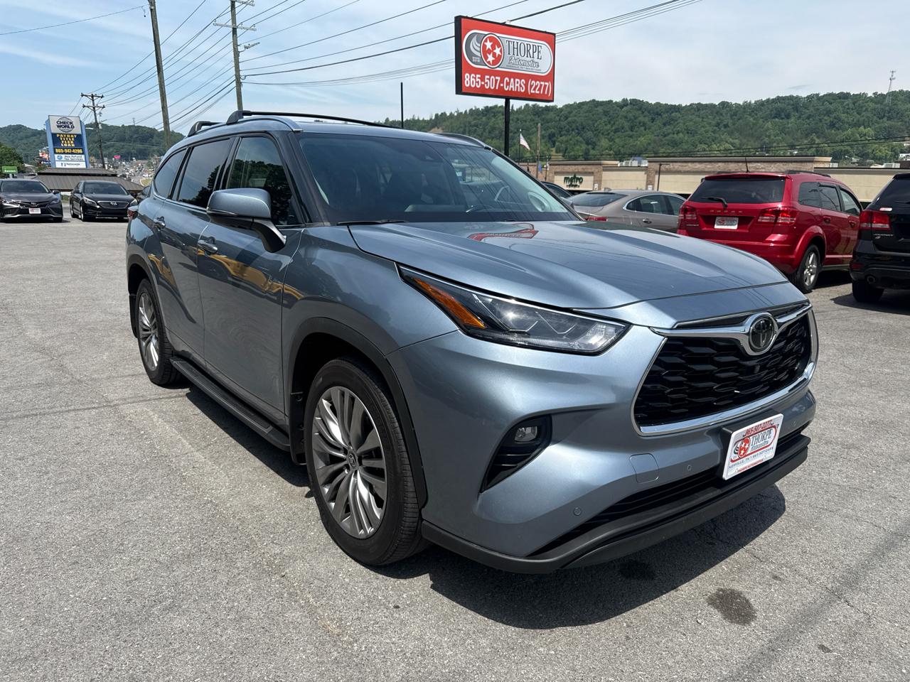 2022 Toyota Highlander Platinum