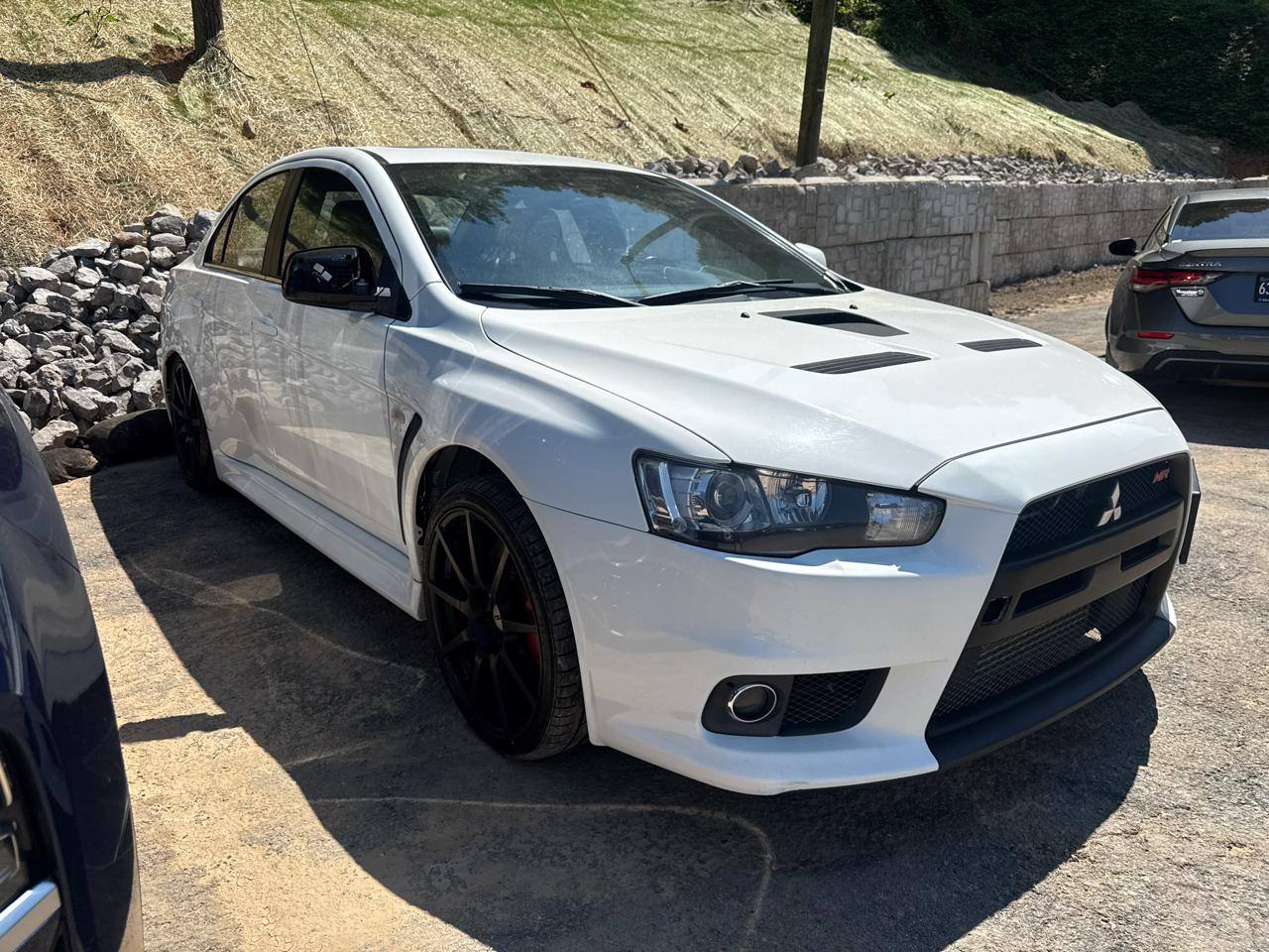 Mitsubishi Lancer Evolution MR 2012