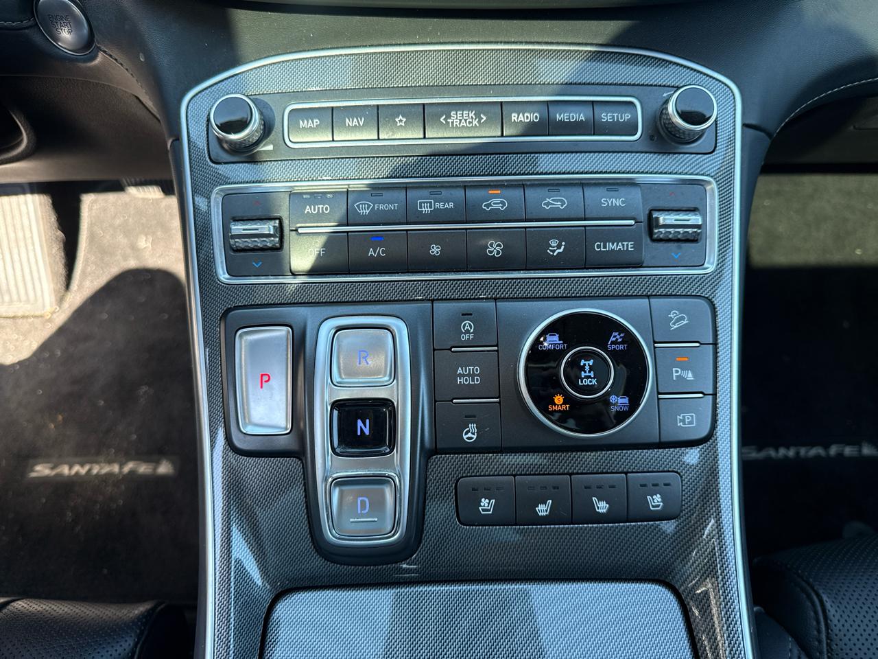 Hyundai Santa Fe Limited AWD 2022