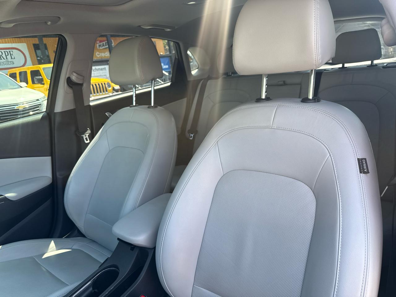 Hyundai Kona Limited AWD 2023