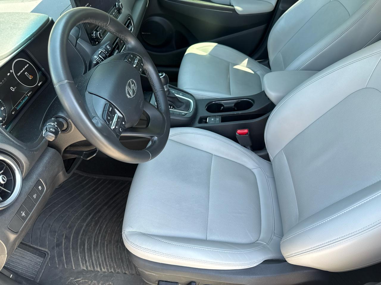 Hyundai Kona Limited AWD 2023