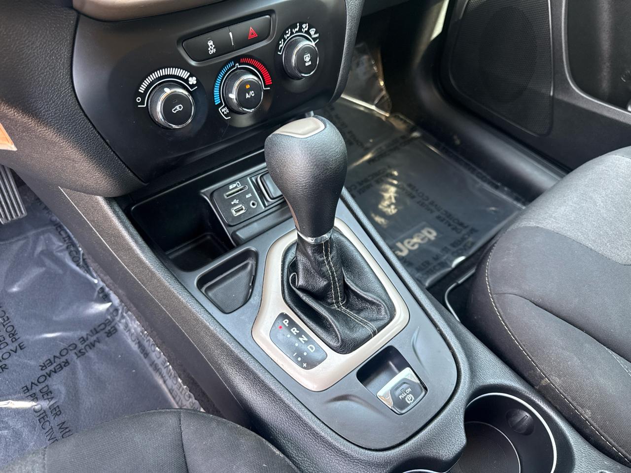 Jeep Cherokee Sport FWD 2017