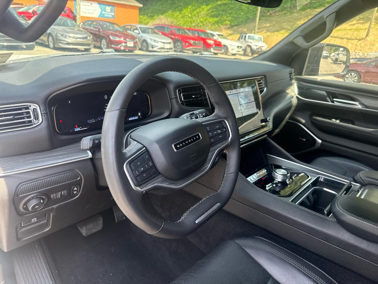 Jeep Wagoneer L Series II 4WD 2024