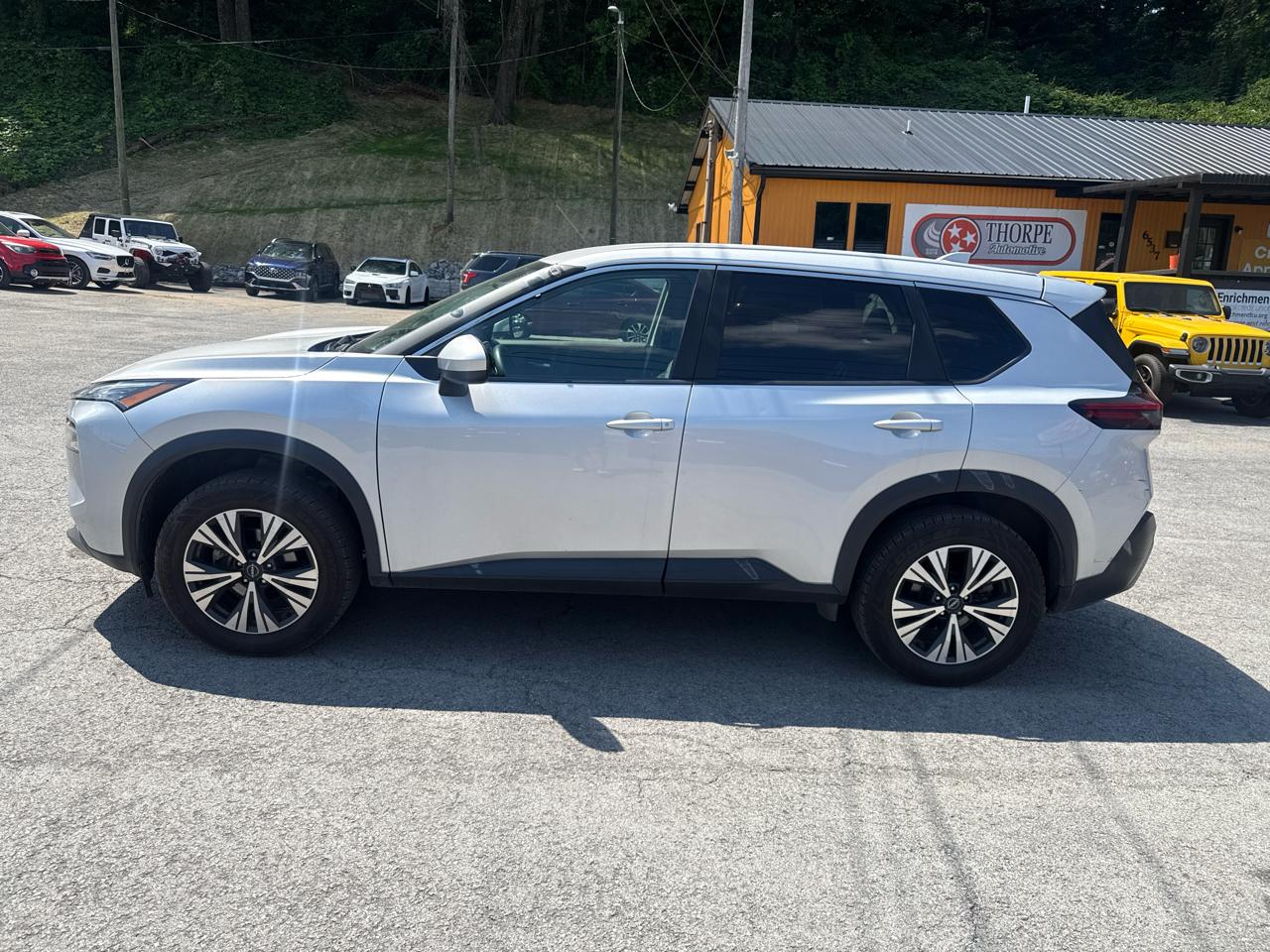 Nissan Rogue SV 2023