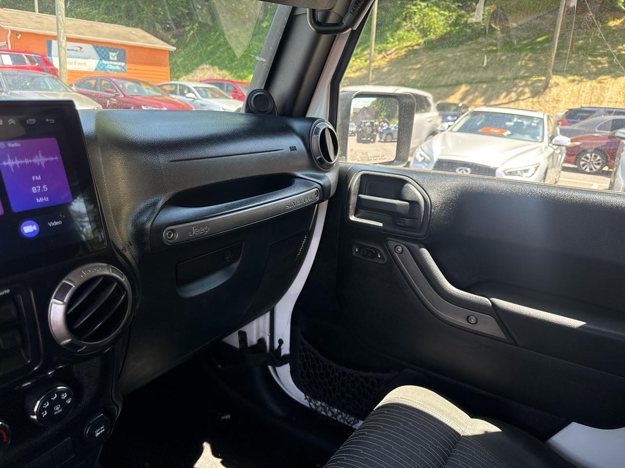 Jeep Wrangler Unlimited Sport 4WD 2011