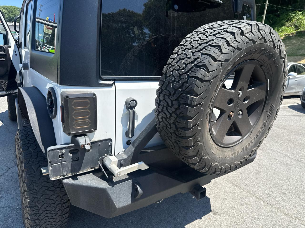 Jeep Wrangler Unlimited Sport 4WD 2011