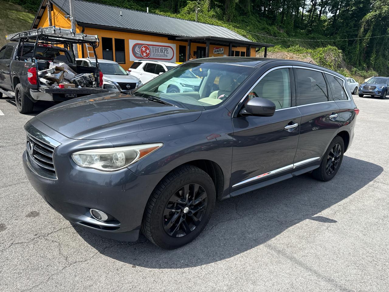 Infiniti JX FWD 2013