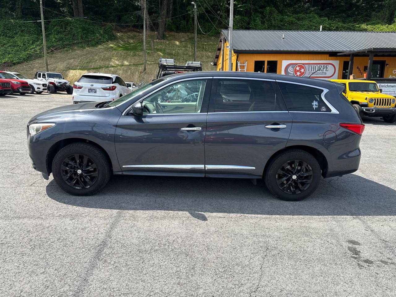 Infiniti JX FWD 2013