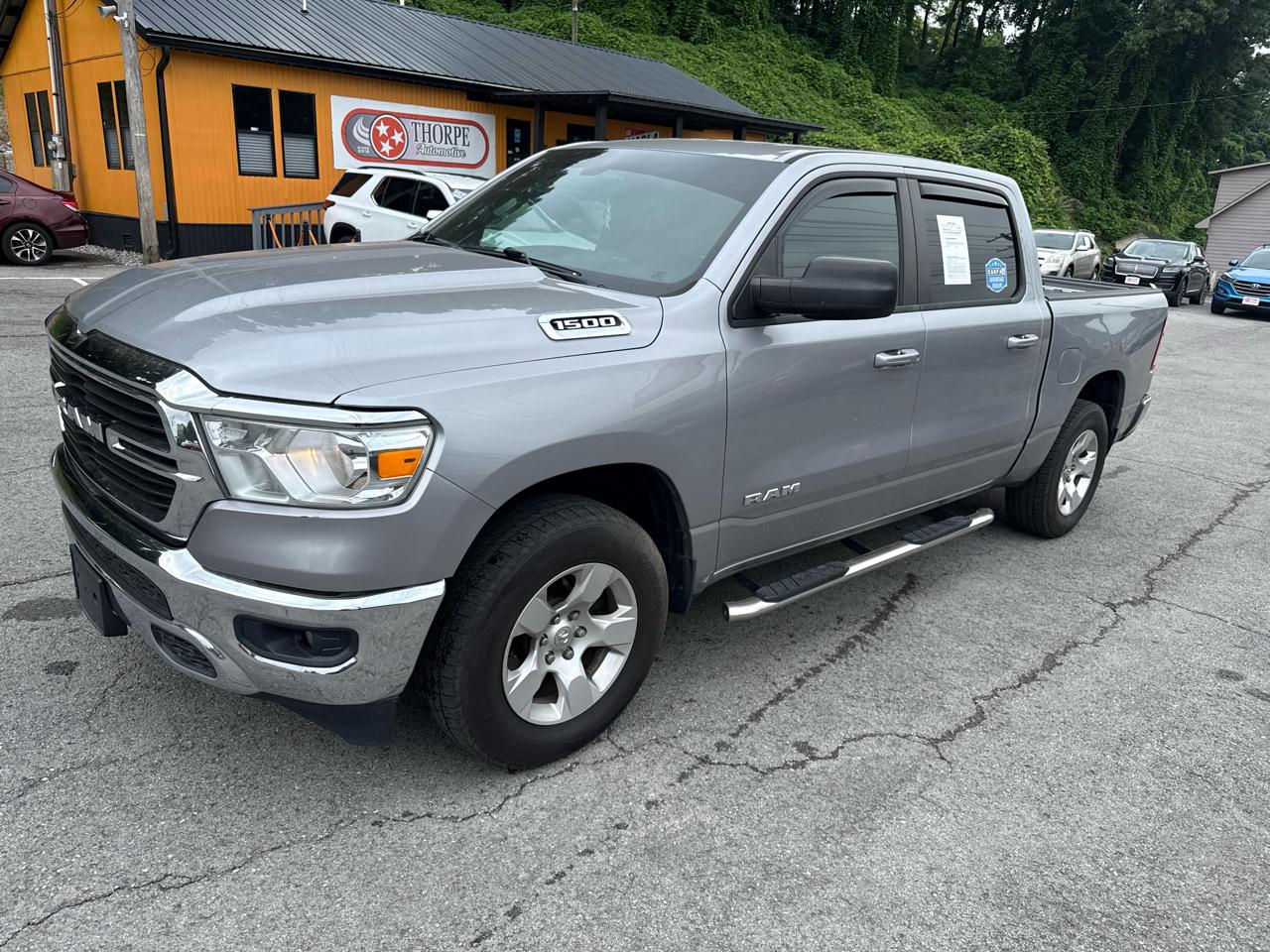 RAM 1500 Big Horn Crew Cab SWB 4WD 2021