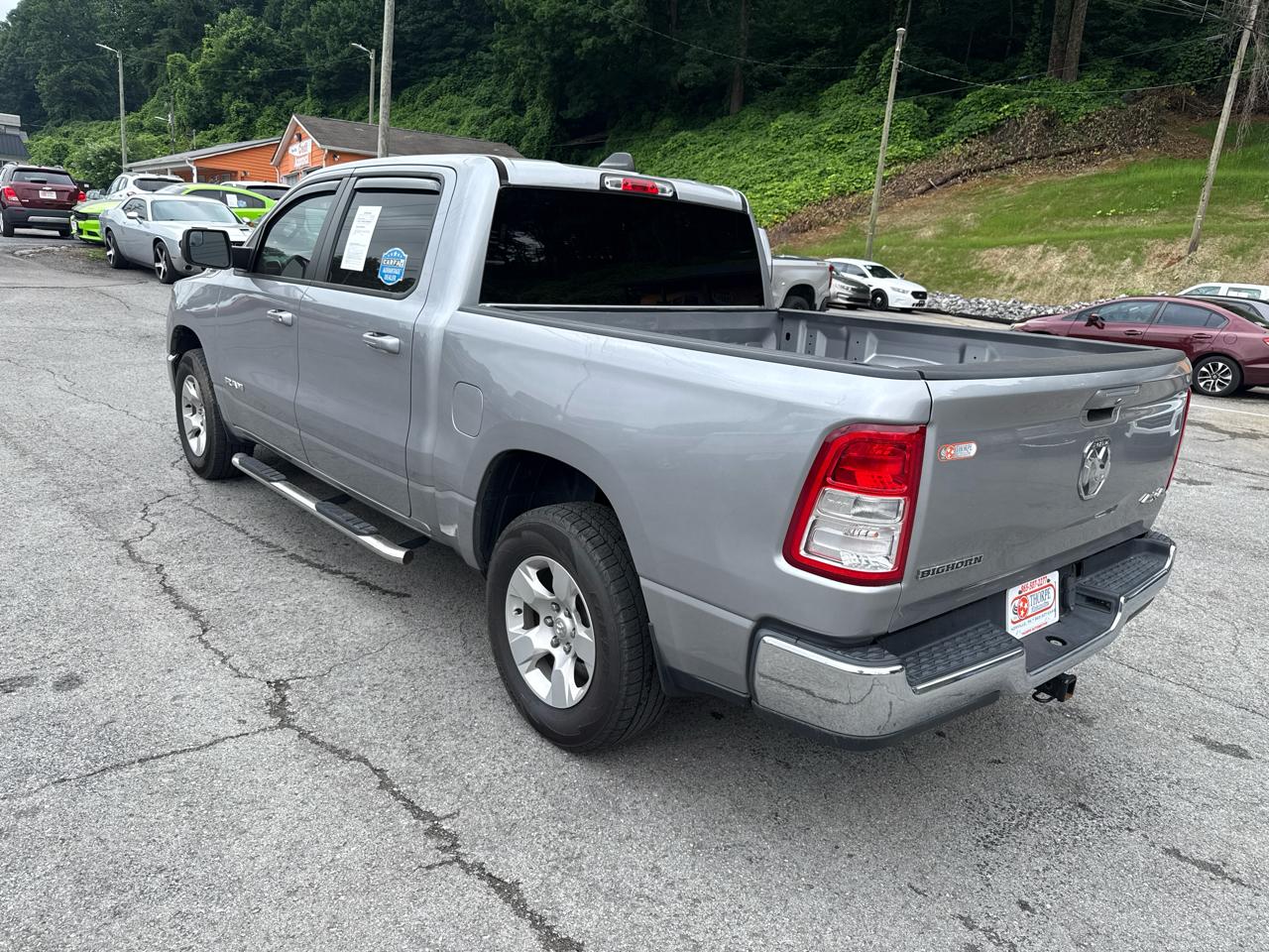 RAM 1500 Big Horn Crew Cab SWB 4WD 2021