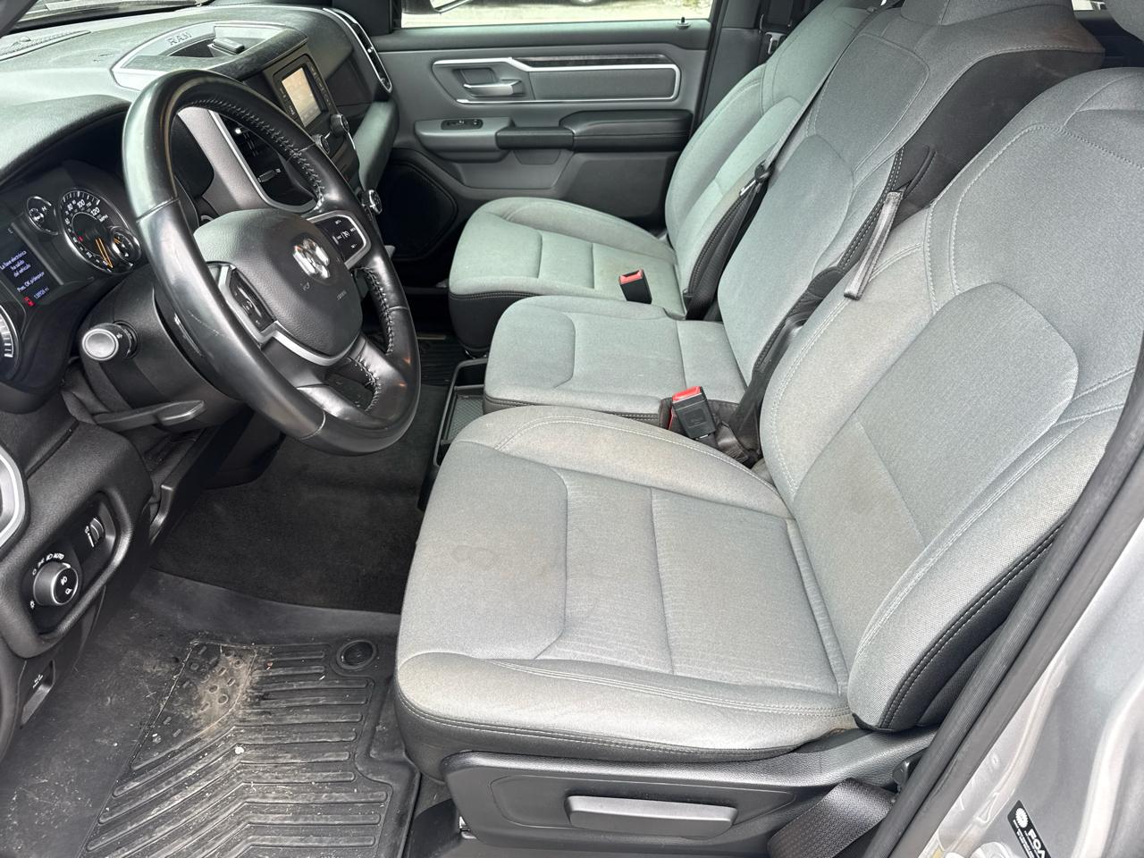 RAM 1500 Big Horn Crew Cab SWB 4WD 2021