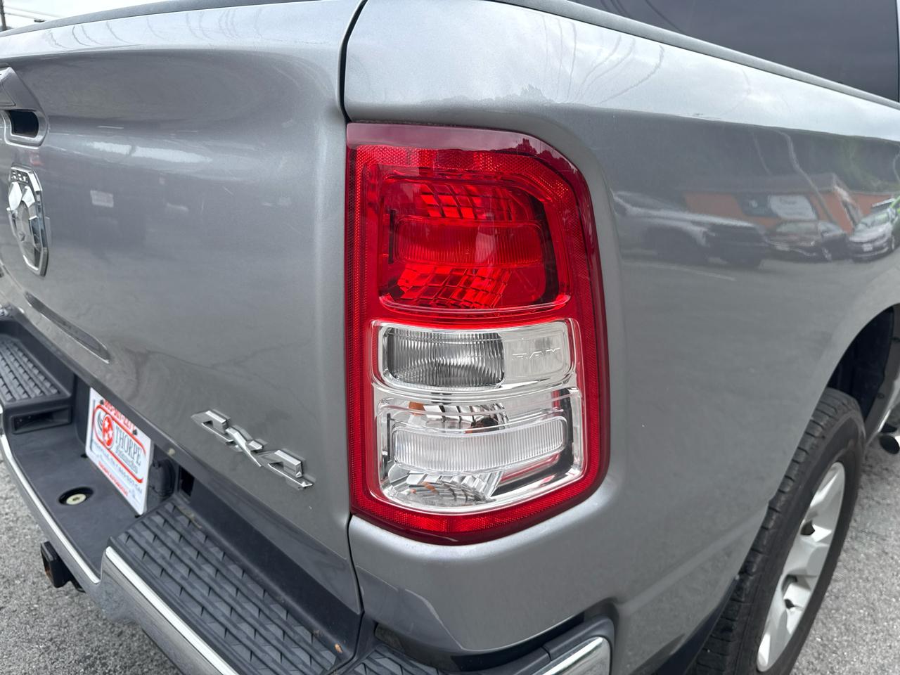 RAM 1500 Big Horn Crew Cab SWB 4WD 2021