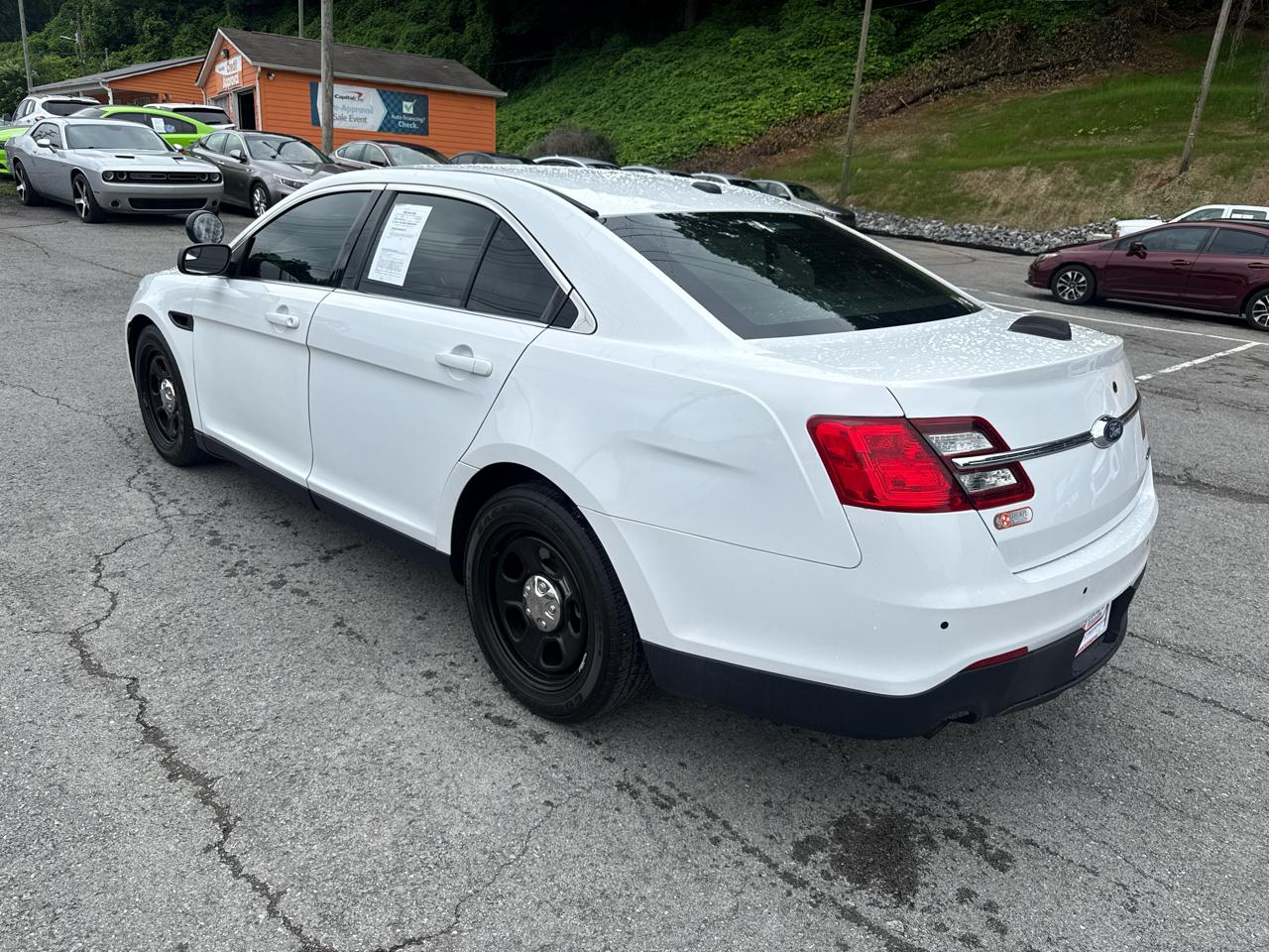 Ford Taurus Police FWD 2017