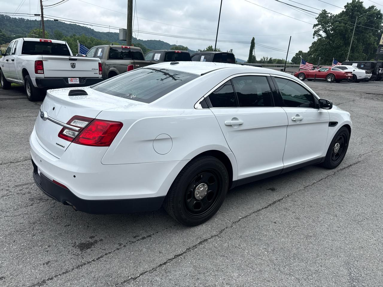 Ford Taurus Police FWD 2017