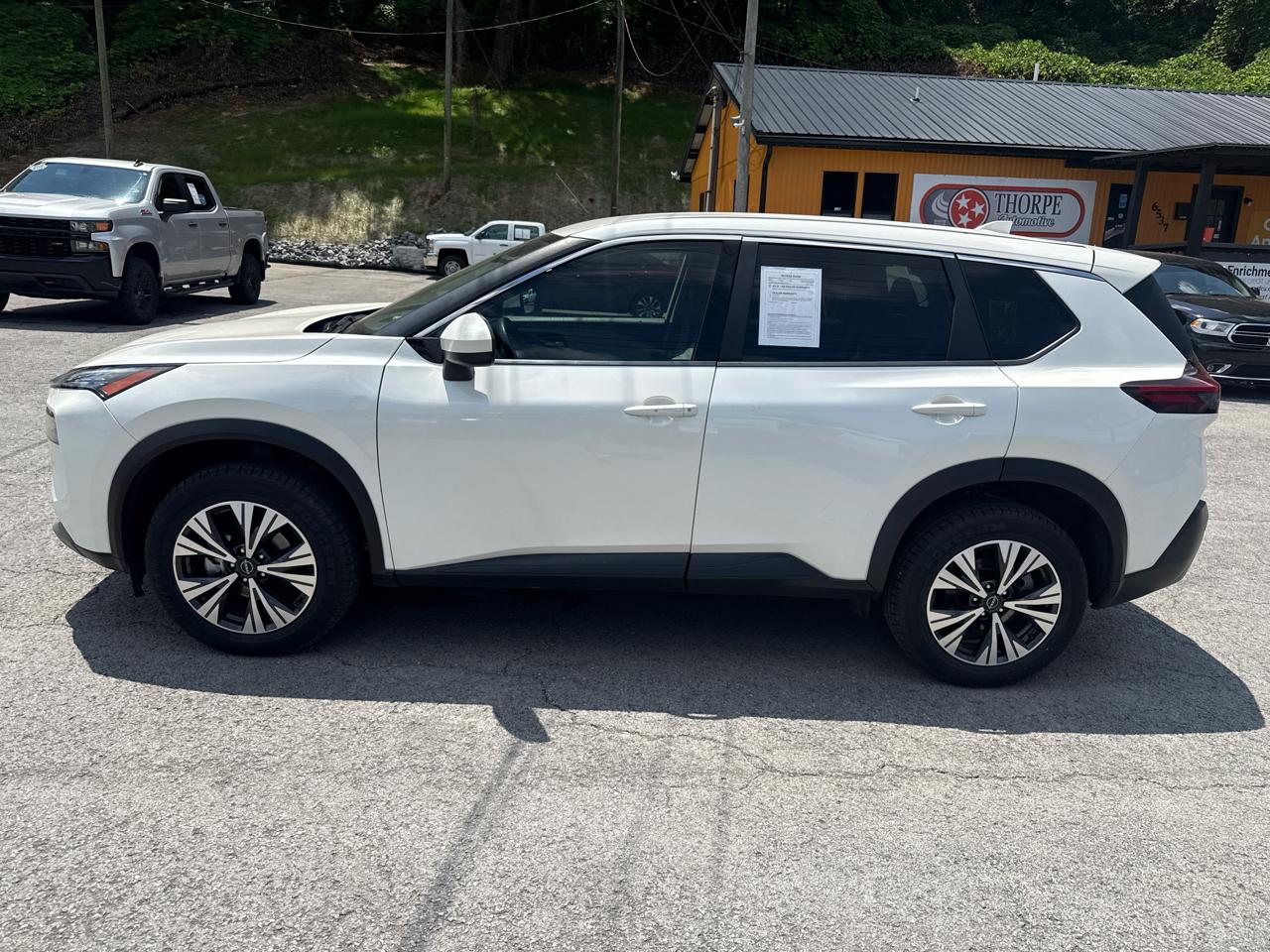 Nissan Rogue SV 2023