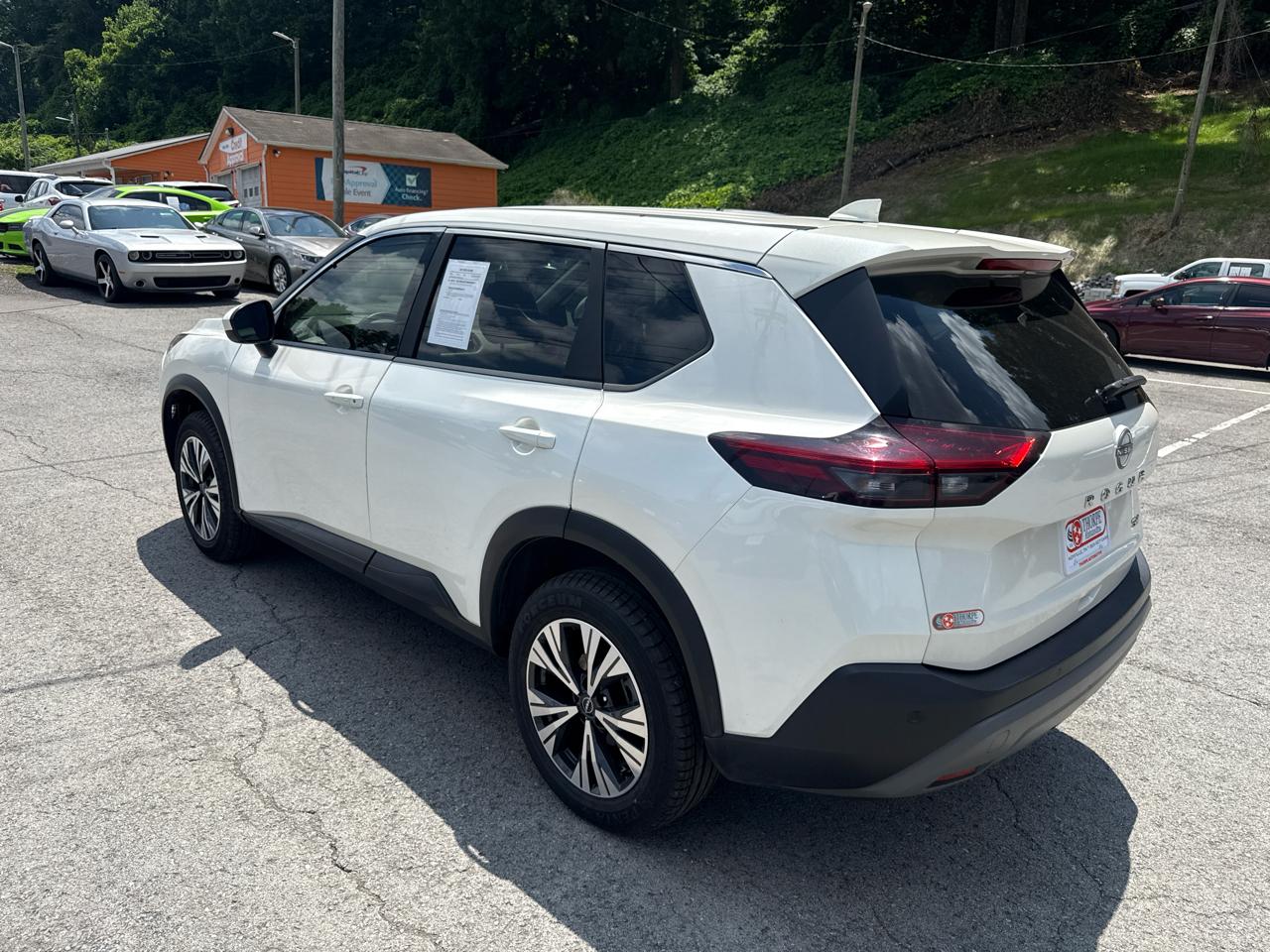 Nissan Rogue SV 2023