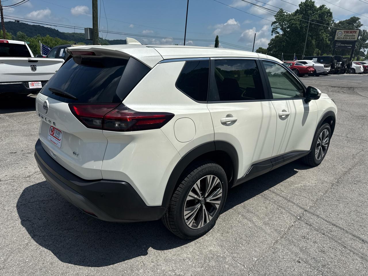 Nissan Rogue SV 2023